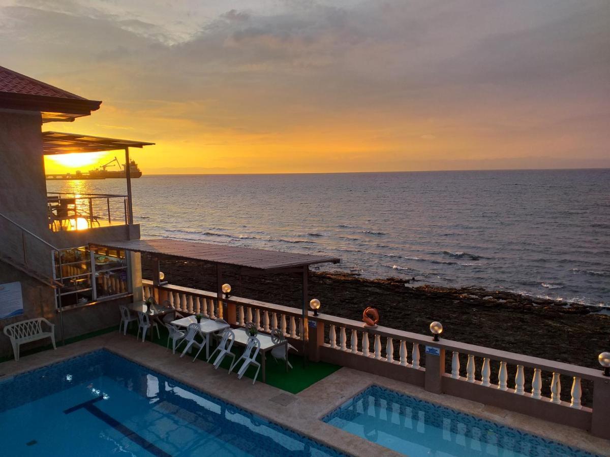Ocean Breeze Resort Toledo Eksteriør bilde